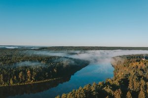Jauni žmonės vis dažniau renkasi įsikurti regionuose – ar mažesni miestai pasiruošę juos priimti?