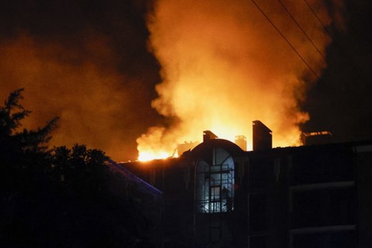 Karas Ukrainoje. Rusijos gilumoje – Ukrainos ataka: vėl stojo skrydžiai, dronai pasiekė Maskvą