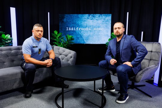 R. Mockaus baudžiamas kalėjimų vadas: man siūlė išeiti gražiuoju, bet nesigailiu pakovojęs