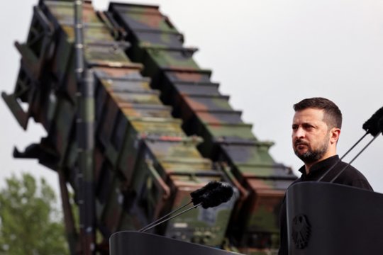 Vokietija paneigė D. Trumpo pareiškimą dėl „Patriot“ tiekimo Ukrainai: „Apie tai nieko nežinau“