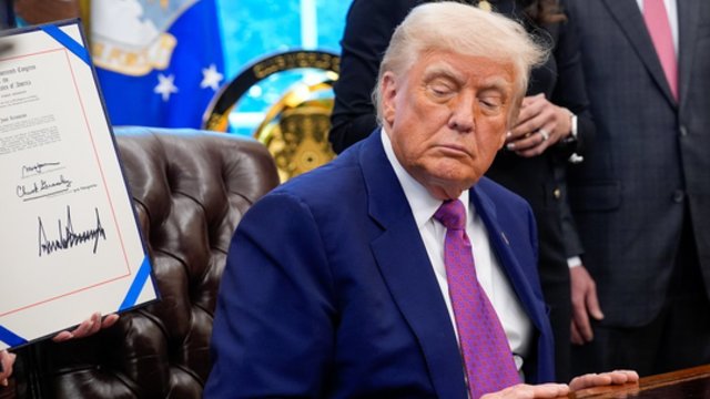 D. Trumpas muitus Kinijai laiko bausme: mano, kad tai prives prie mirties bausmės skyrimo