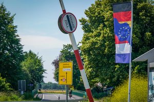 Sienų kontrolė Šengene: laikina priemonė ar struktūrinės problemos simptomas?