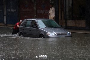 Pakistane – smarkios musoninės liūtys: pranešama apie žuvusiuosius