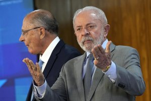 Brazilijos prezidentas L. I. Lula da Silva nepriimtinu šantažu pavadino D. Trumpo grasinimą įvesti tarifus
