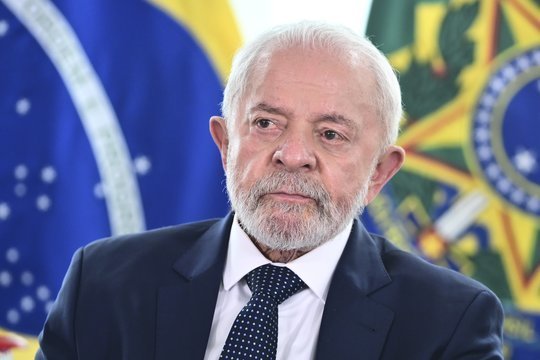 Aštrėjanti įtampa tarp JAV ir Brazilijos: L. I. Lula da Silva muitus vadina šantažu