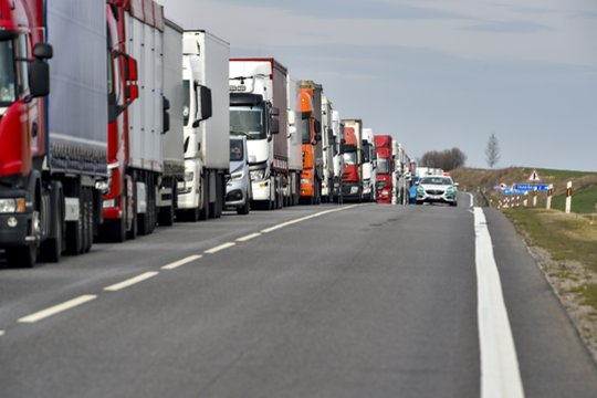 Situacija Lenkijos pasienyje pasikeitė: transportas juda nesustodamas, spūsčių neliko