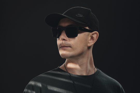 DJ Matto pristato naują kūrinio „Sun Francisco“ versiją