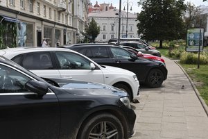 Brangęs parkingas Vilniuje jau smogė verslams: ypač sudėtinga padėtis senamiestyje