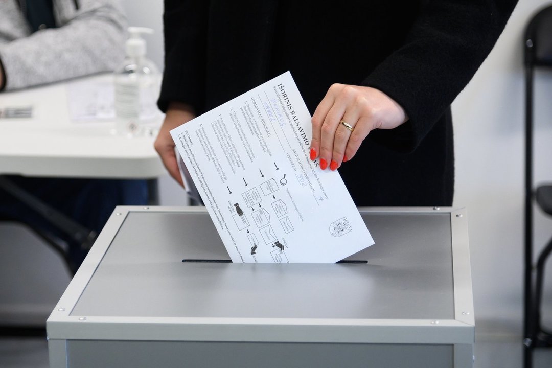 Prakalbo, ar reikėtų keisti rinkimų įstatymą: išskiria turinčius ryšių su priešiškomis valstybėmis