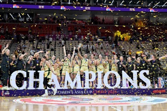 Australijos krepšininkės pirmą kartą tapo Azijos čempionėmis