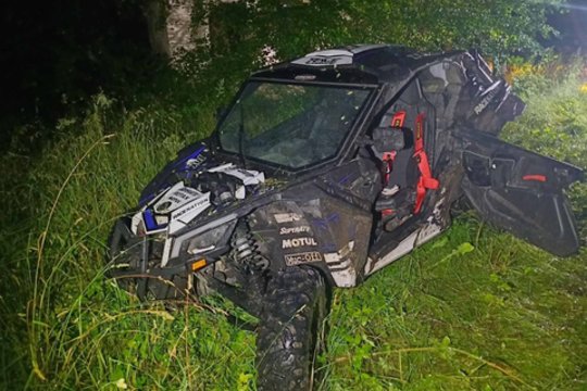 Utenos pareigūnai rajono keliais 30 km vaikėsi nestojusį bagį