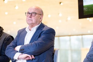 Kauno tarybos Etikos komisija netirs V. Matijošaičio pasisakymų apie liemenėles