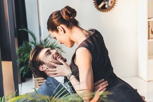 3 Zodiako ženklai, kuriems neįmanoma atsispirti: traukia lyg magnetas