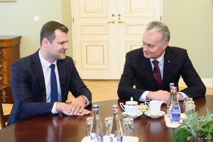 Po naujausio skandalo, planuojamas G. Nausėdos ir G. Palucko susitikimas