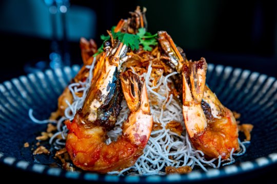 Traškios krevetės: vos kelios minutės ir ant stalo garuos karališkas patiekalas