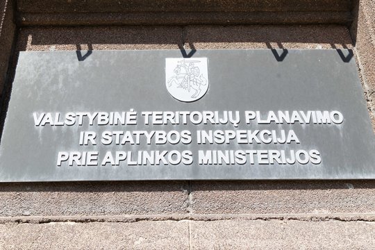 Inspektoriai atlieka tyrimą dėl galimai nelegalių statybų Birštono pušyne