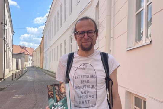 Leidyklos LAPAS lentynose – pirmoji poezijos knyga! Marius Burokas pristato „Seismografą“