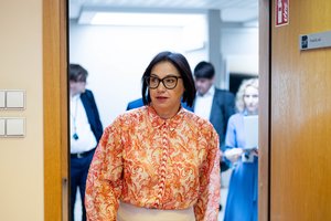 R. Popovienė sureagavo į prokuratūros tyrimą dėl egzaminų