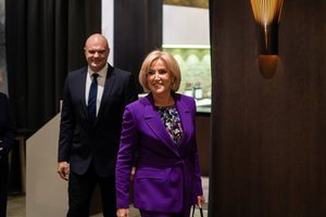 Ž. Pinskuvienės komanda aptrupėjo: patyliukais pareigas paliko K. Krivickas