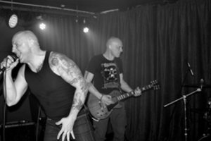 „Toro Bravo“ dainą apie imtynes įkvėpė sūnaus pergalės ant kilimo