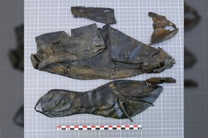 Šimtai batų ir kitų radinių – Europos sostinėje aptiko gausius viduramžių pėdsakus