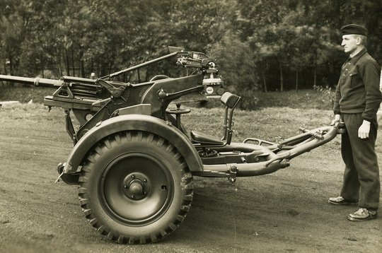 Lietuvos oro gynybos istorija: kokius pabūklus turėjo priešlėktuvinės apsaugos rinktinė