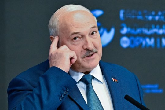 Estija įvedė neribotą draudimą atvykti Baltarusiją valdančiam A. Lukašenkai