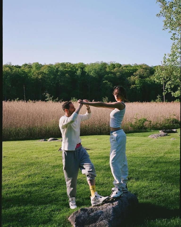 Pete'as Davisonas taps tėčiu.<br>Instagramo nuotr.