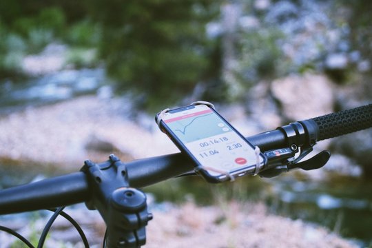 Ką apie tapatybę išduoda treniruočių įrašai sporto platformose?
