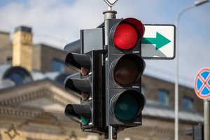 Siūlo leisti patiems kelių valdytojams spręsti dėl žaliųjų rodiklių įrengimo