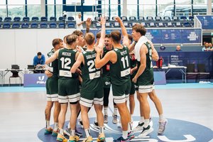 Bronza – mūsų! Lietuvos studentų rinktinės krepšininkai universiadoje suspindo medaliais