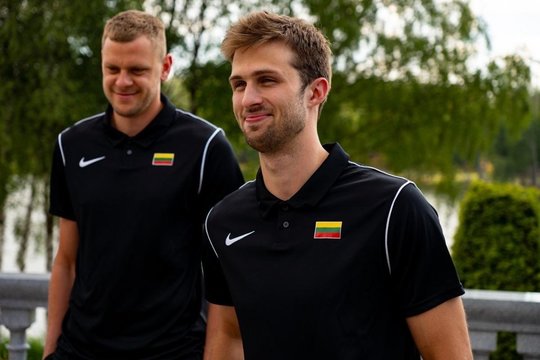 Iš „Lakers“ – žinia A. Marčiulioniui: lietuviui buvo įteiktas specialus kontraktas