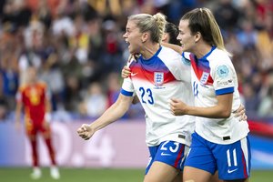 Anglijos futbolininkės – Europos čempionato karalienės: finale prireikė baudinių serijos