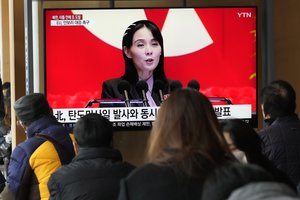 Įtakingoji Šiaurės Korėjos vadovo sesuo tvirtina, kad derybų su Pietų Korėja nebus