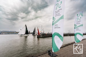 Antrajame „Kuršių marių regatos“ etape – pilantis lietus ir vėjo duobės