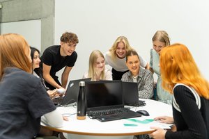 Komunikacija, kuri keičia: kaip studijos padeda kurti ryšį su žmogumi, visuomene ir pasauliu