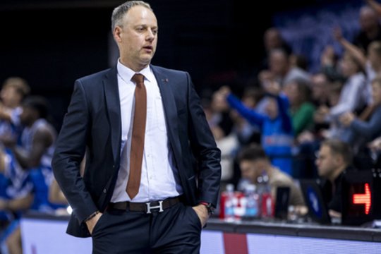 Paaiškėjo, kad pakeis M. Šernių Jonavos klubo trenerio poste