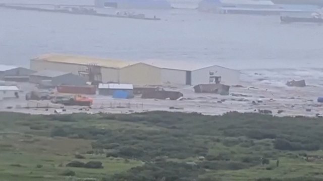 Užfiksavo galingo žemės drebėjimo Rusijoje akimirką: perspėja apie cunamio pavojų