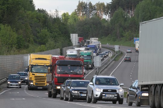 E. Sabutis pateikė optimistinį scenarijų, kada galėtų startuoti e-tolling sistema