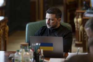 V. Zelenskis ragina keisti režimą Rusijoje