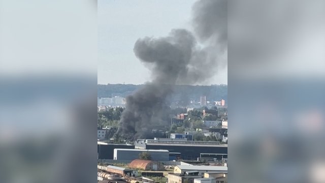 Rusijoje – dronų atakos: Volgogrado srityje laikinai sustabdė traukinių eismą