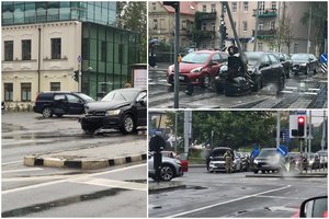 Lyjant lietui per trumpą laiką Vilniuje įvyko kelios eismą trikdžiusios avarijos, buvo ir nukentėjusių