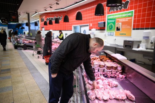 Panašu, kad nesako visos tiesos: iš prekybos tinklų pamažu dingsta kai kurie skyriai