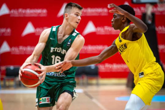 Švedų nepasigailėję Lietuvos 18-mečiai išliko A divizione