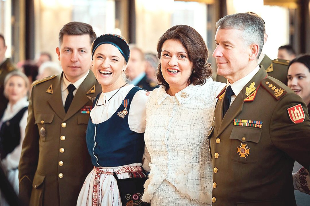 Žvalgybos vado skyrimo skandale – mįslės: pavardę ištraukė dėl D. Nausėdienės noro?