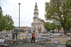 Ar Kaunas susimovė? Prabangiai atnaujinta Rotušė grimzta į dulkes