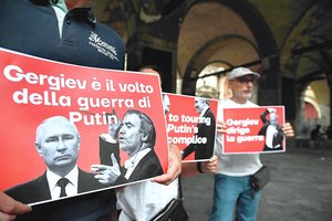 Nenuspėjamas Rusijos propagandos kelias: ideologija skleidžiama per natas, o vadovėliuose – paslėptos minos