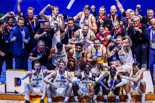 Lietuvos rinktinės varžovai Europos pirmenybėse: NBA čempiono neturėsiantys vokiečiai ir ženkliai pasikeitusi Juodkalnija