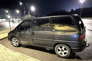 Šalčininkų punkte pasieniečiai sulaikė nuo 2019-ųjų Švedijoje ieškomą miniveną