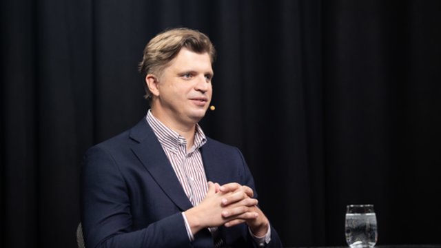 Kritiką D. Šakalienei žėręs G. Jeglinskas vietoje jos matytų save: pasigenda lyderystės